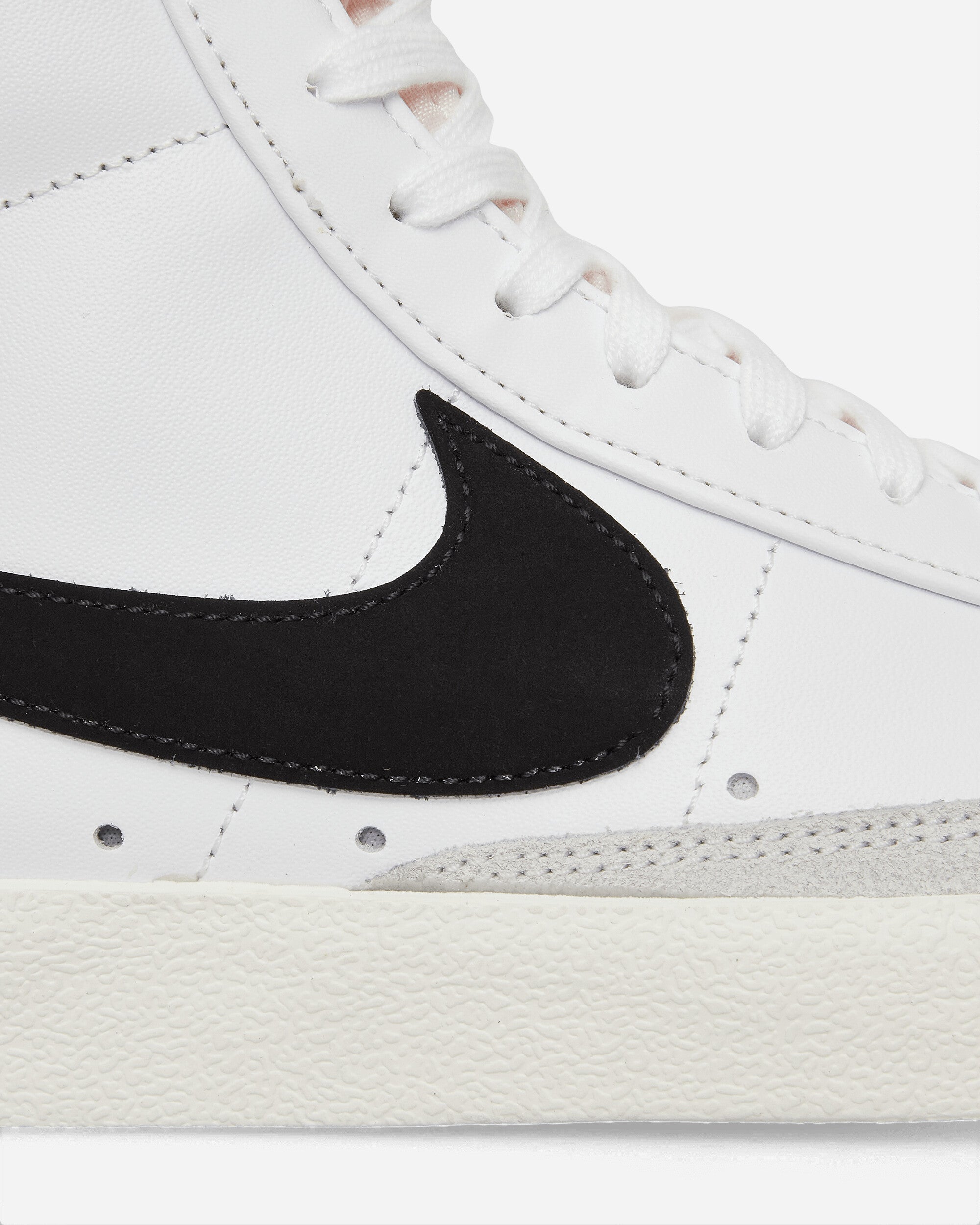 Nike Blazer Mid '77 Vntg White/Black Sneakers Mid BQ6806W-100