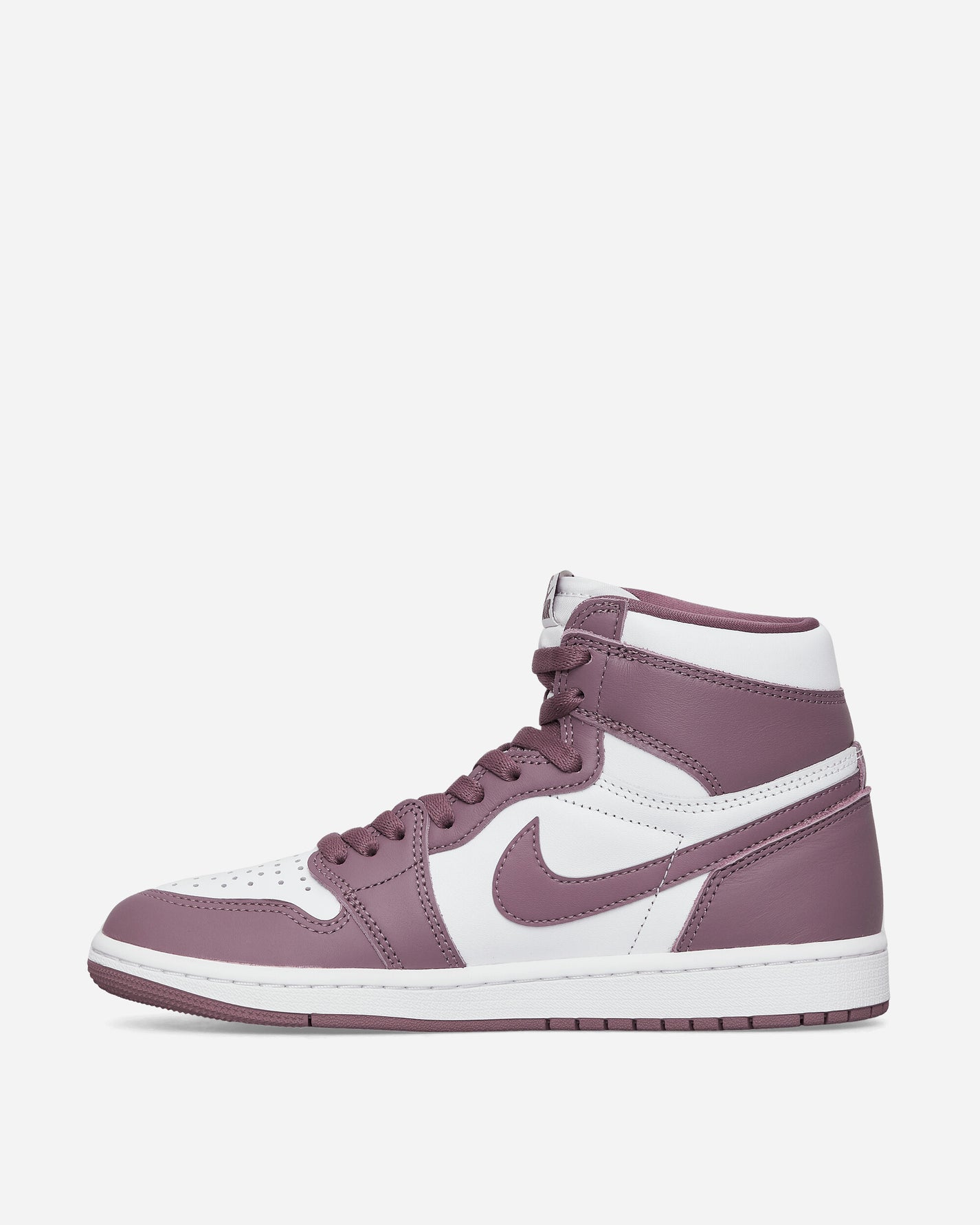 Nike Jordan Air Jordan 1 Retro High Og White/Sky J Mauve/White Sneakers High DZ5485-105