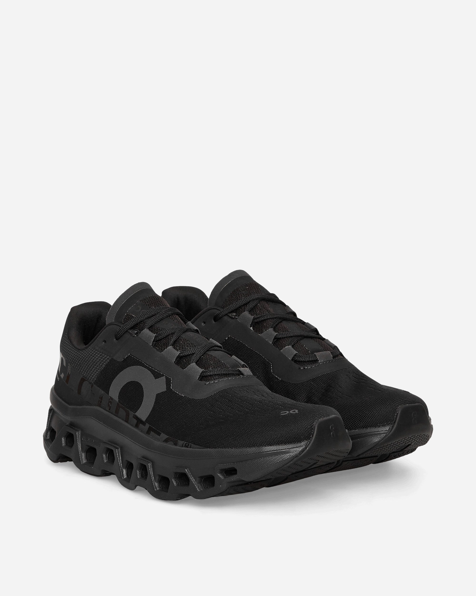 On Cloudmonster Triple Black Sneakers Low 61.99025 001