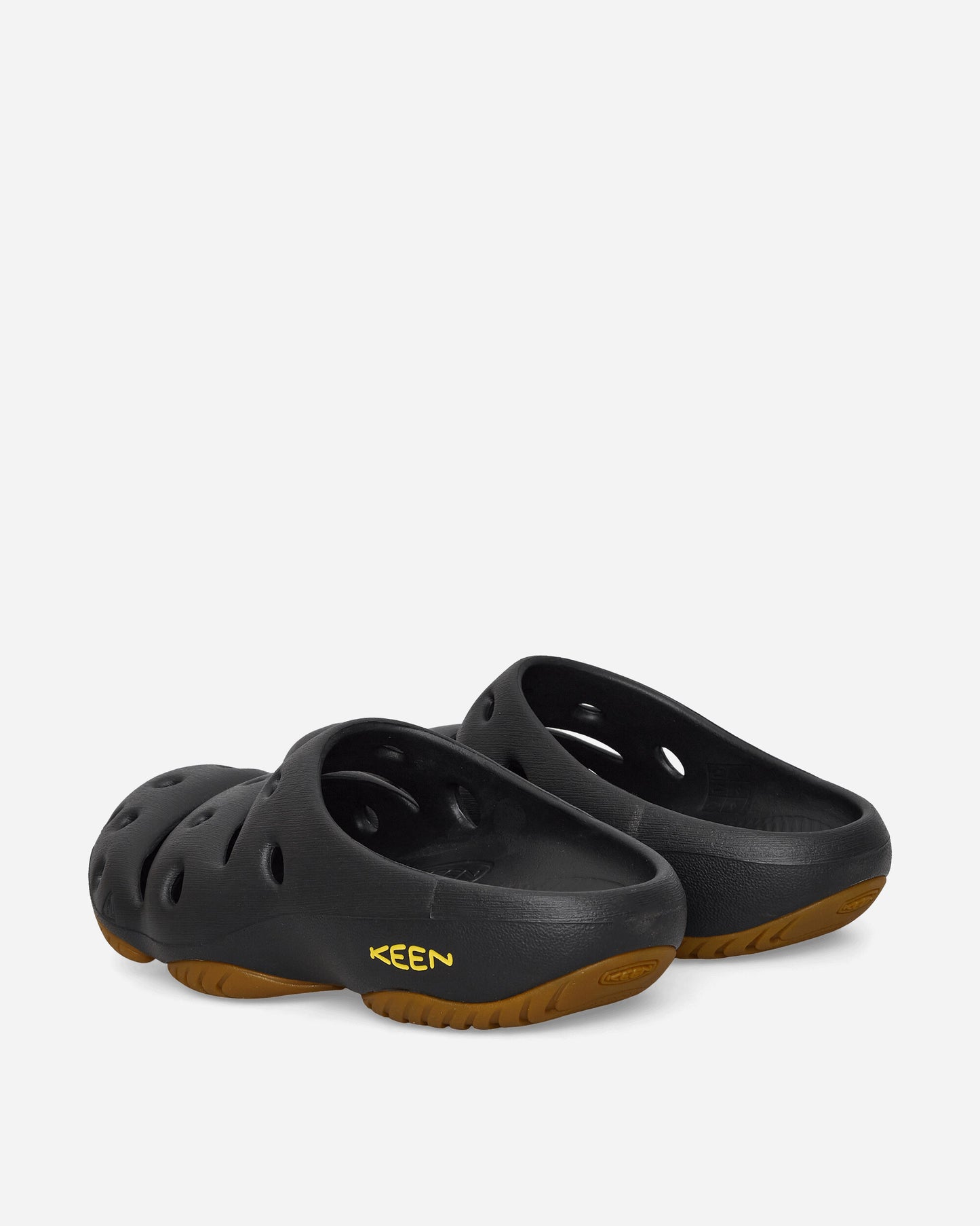 Keen Yogui M-Black Black Sandals and Slides Slides 1001966 001