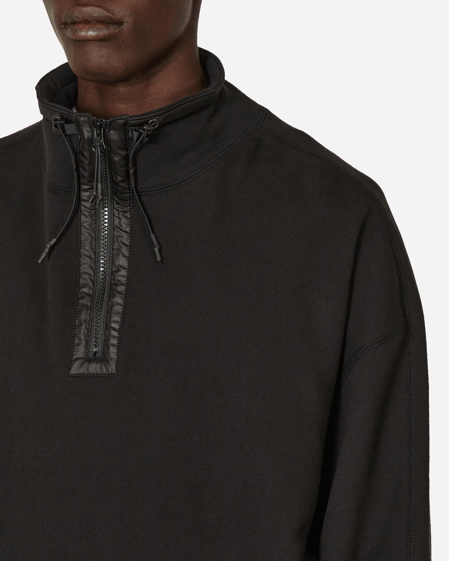 Unaffected Stand Collar Half Zip Sweat Black Sweatshirts Crewneck UN23FWSS06 001
